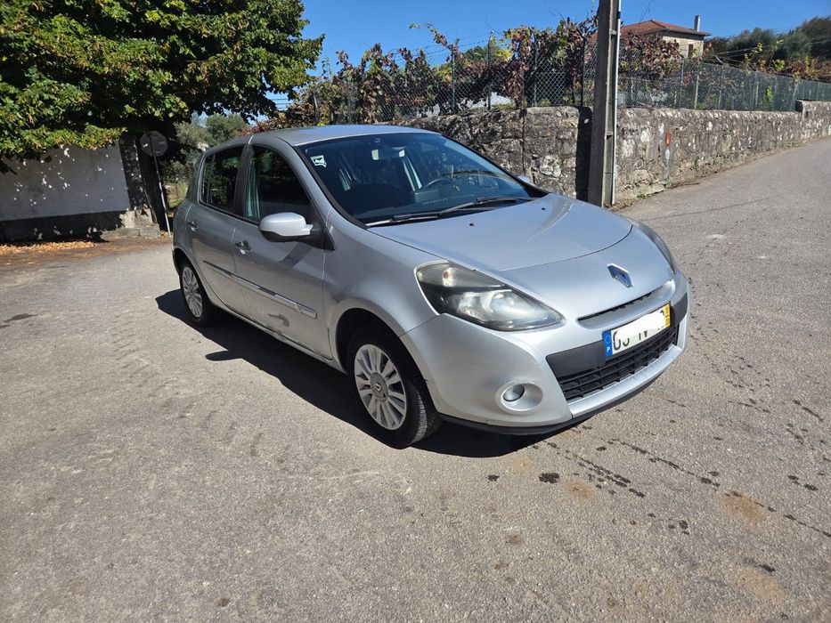 Renault clio 1.2 16v gps
