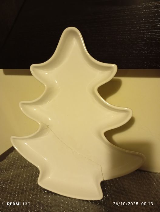 Travessa em forma de árvore