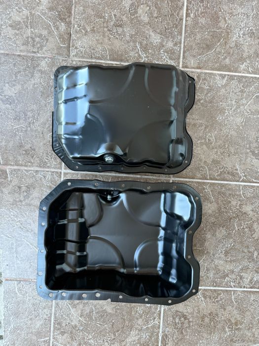 Поддон двигателя масляный на 2.4 Jeep compass renegade cherokee