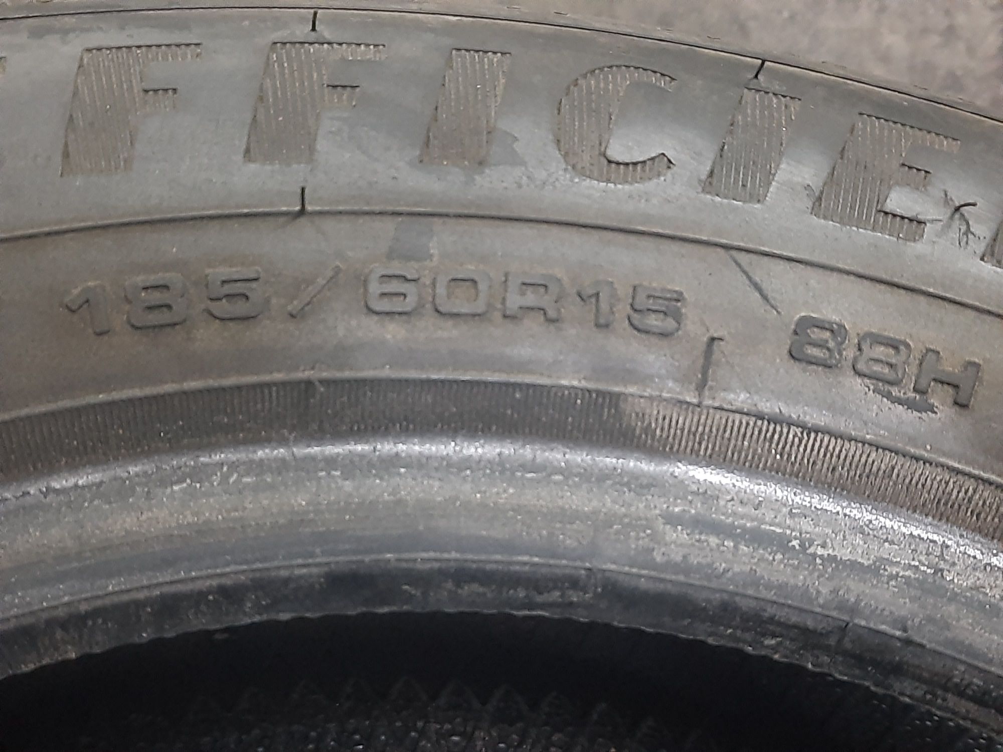 Opona 185/60R15 88H Goodyear Efficient Grip Performance