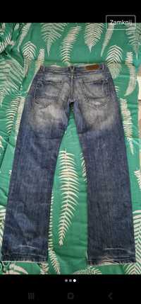 Spodnie jeansowe Cropp 31/32