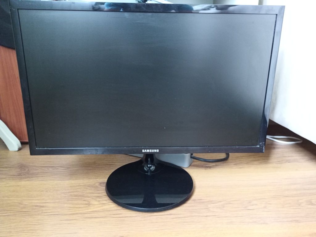 Monitor marki Samsung 22 cale