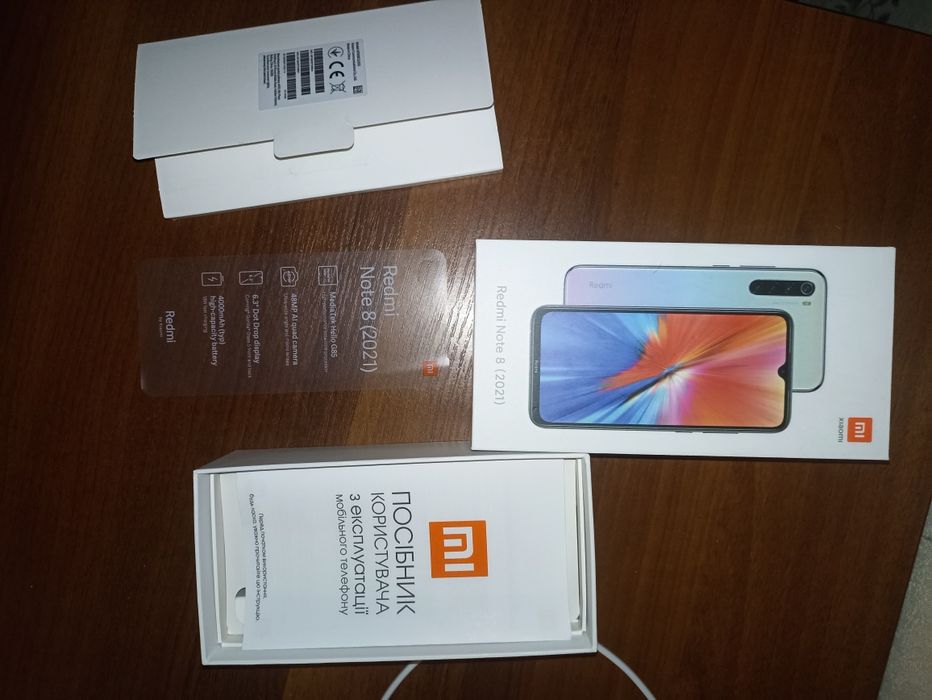 Телефон Redmi note 8
