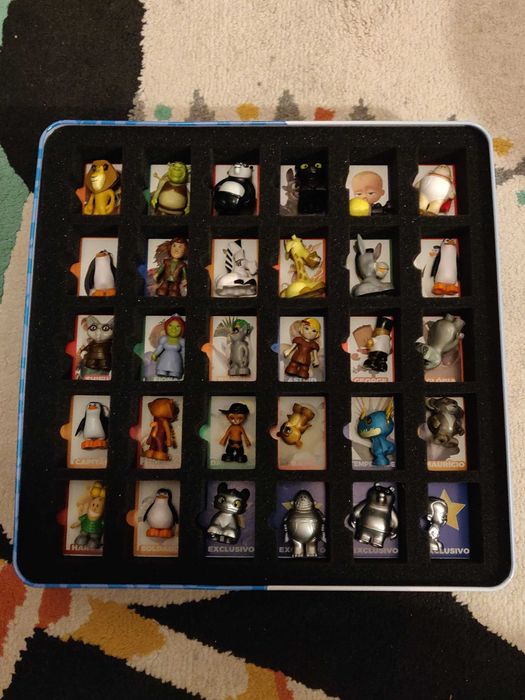 Coleção completa " A Cidade dos Heróis" do Minipreço/Clarel