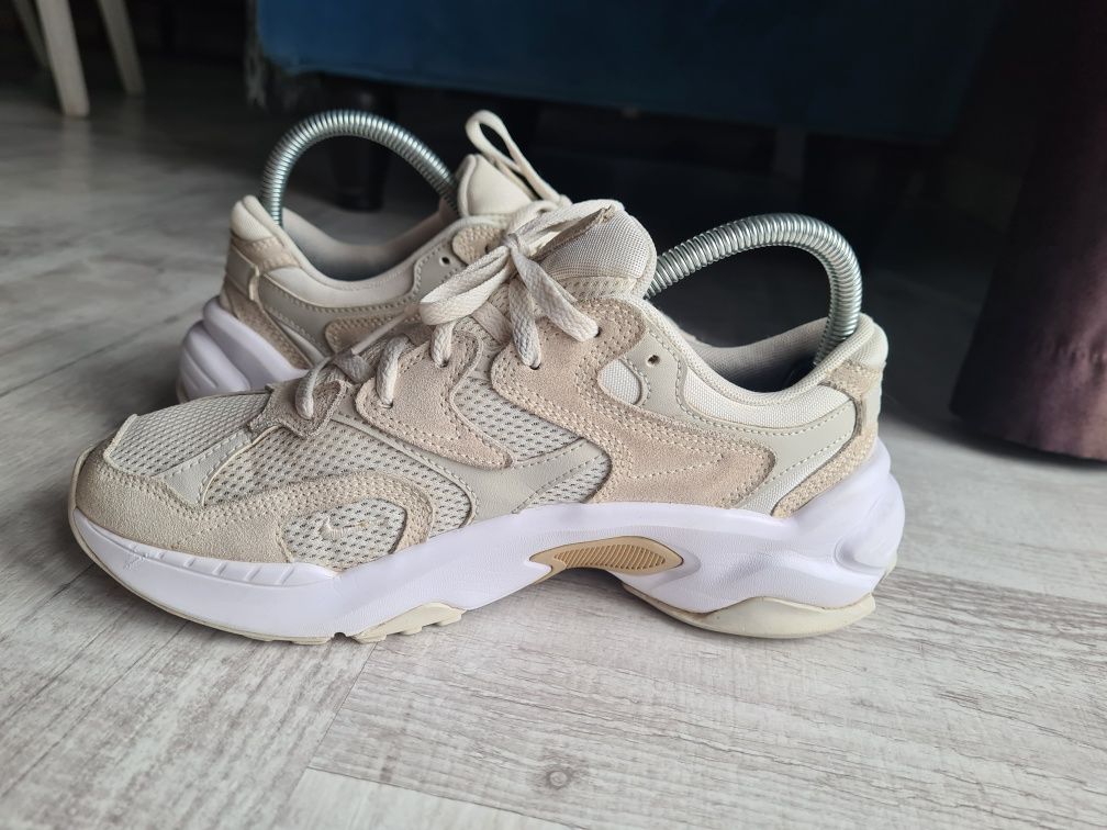 Buty  Nike  AL 8