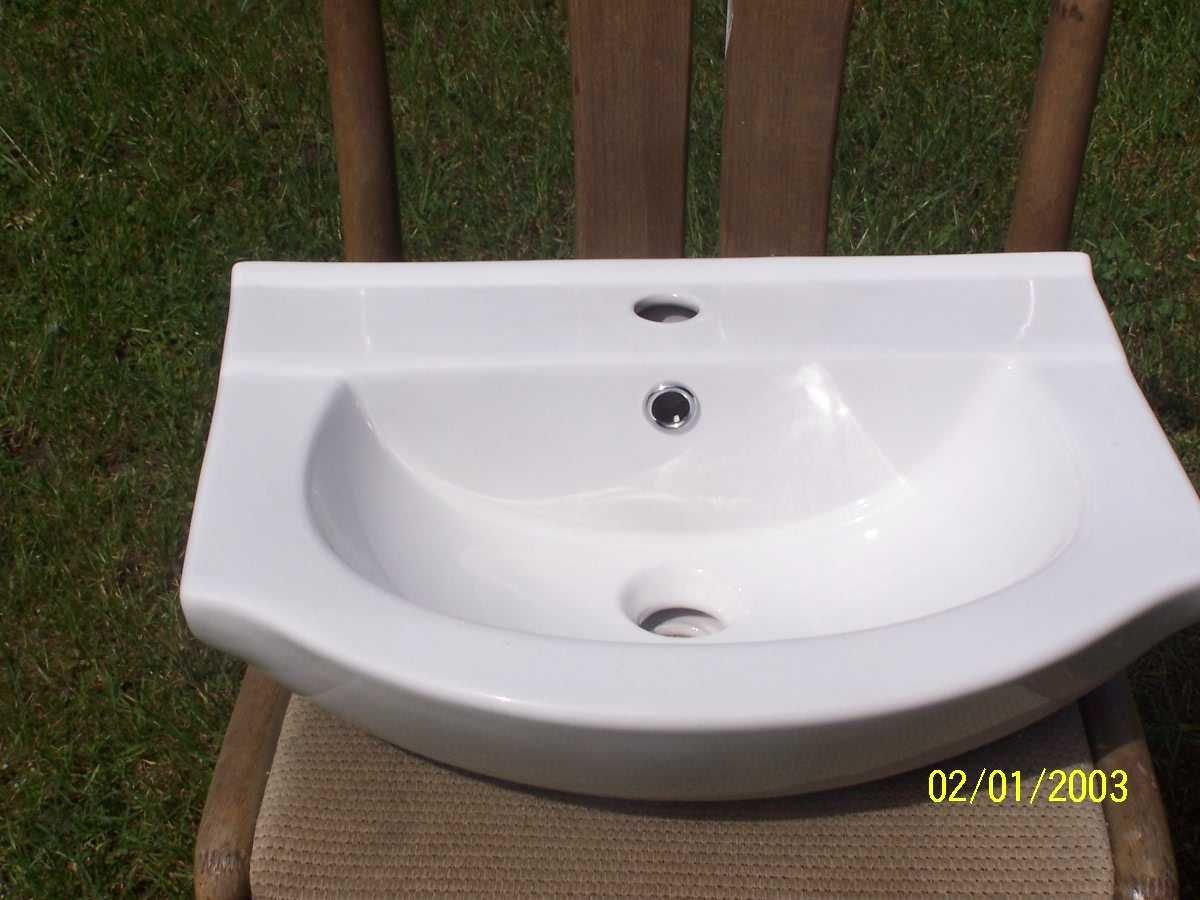 Umywalka porcelanowa biała wym szer, 50 gł. 40 cm