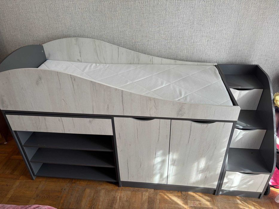 Ліжко дитяче гірка