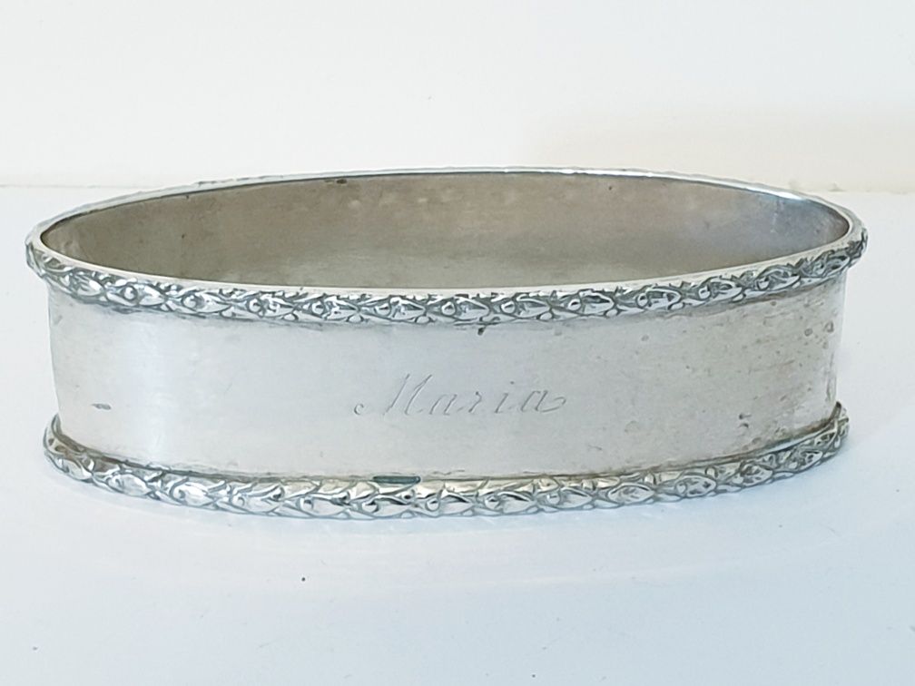 Grande antiga argola de guardanapo 9,5 cm  em prata, 52 gramas