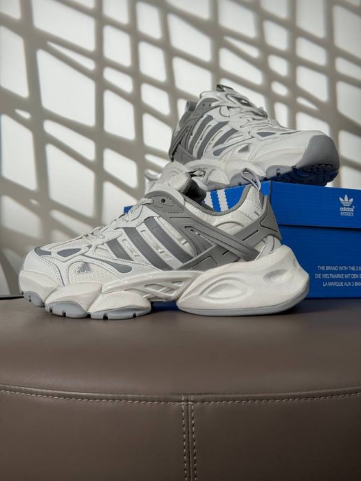 Чоловічі кросівки адідас Adidas XLG Runner Deluxe GTX [41-45]