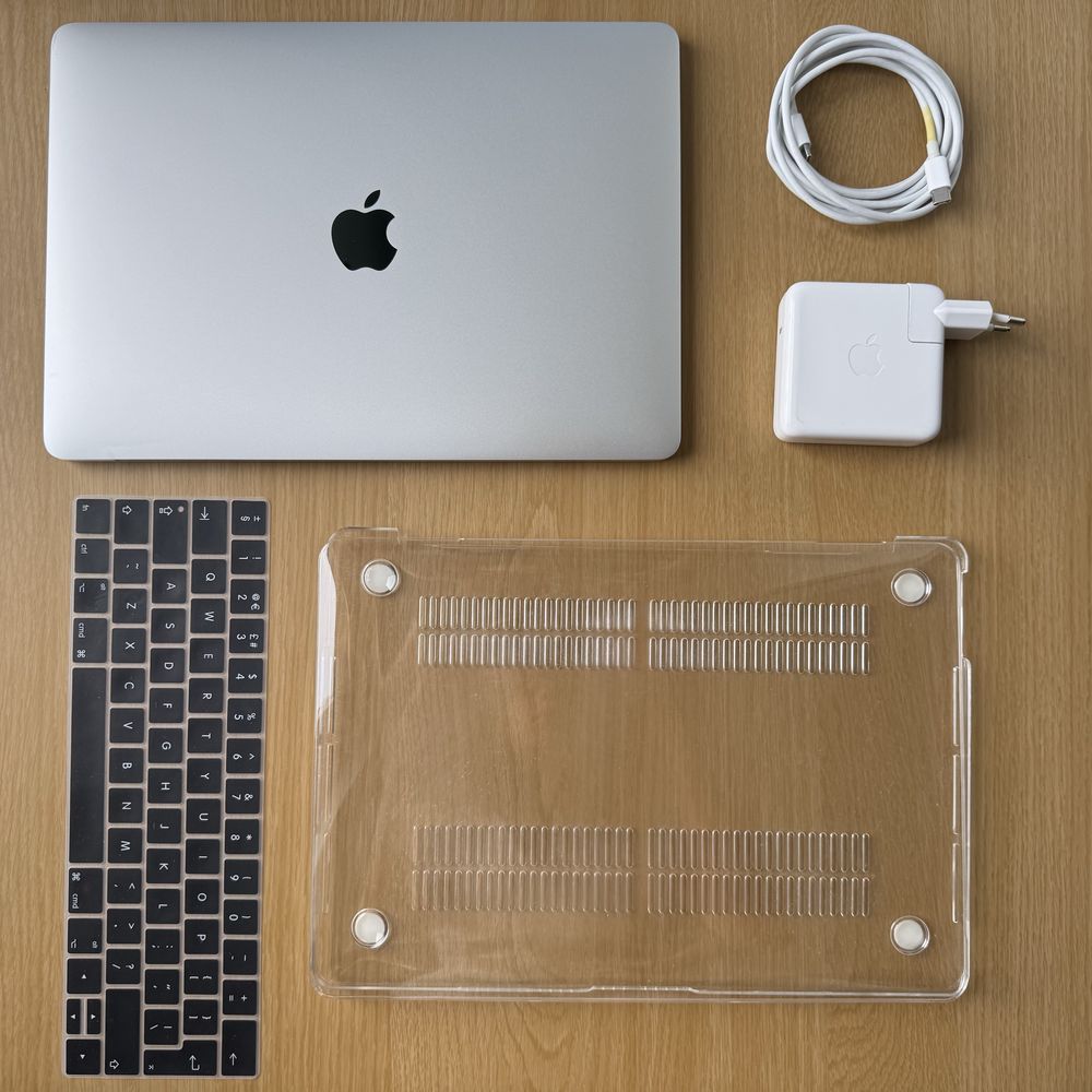 MacBook Pro 13” 2018 | i5 | 16 GB RAM | Touch Bar | Retina