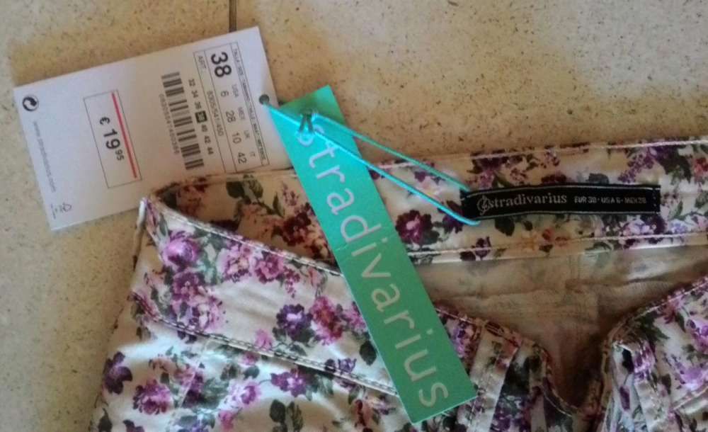Calças mulher Stradivarius e  Tezenis