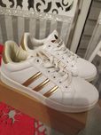 Nowe buty sportowe