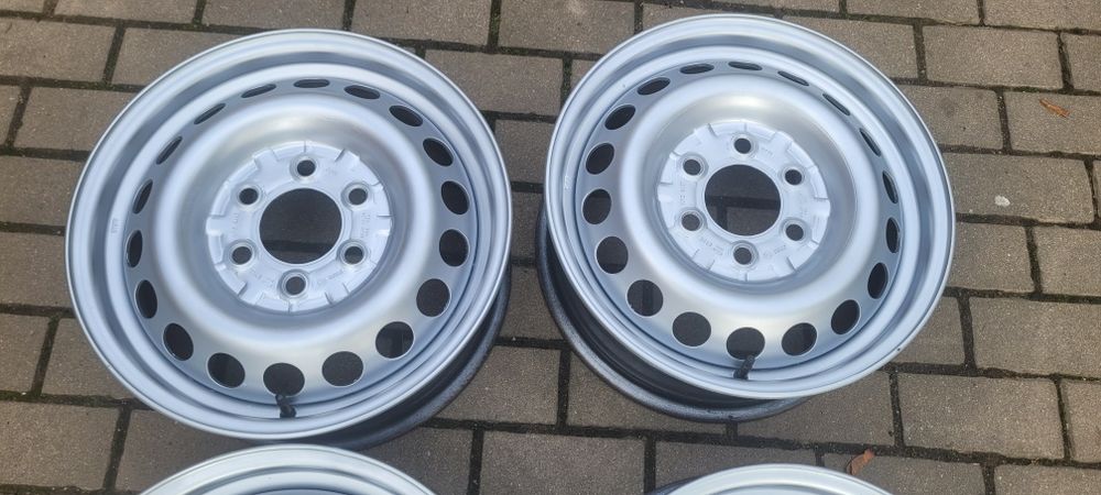 Felgi stalowe Mercedes Benz  sprinter 906 VW  crafter  6x130