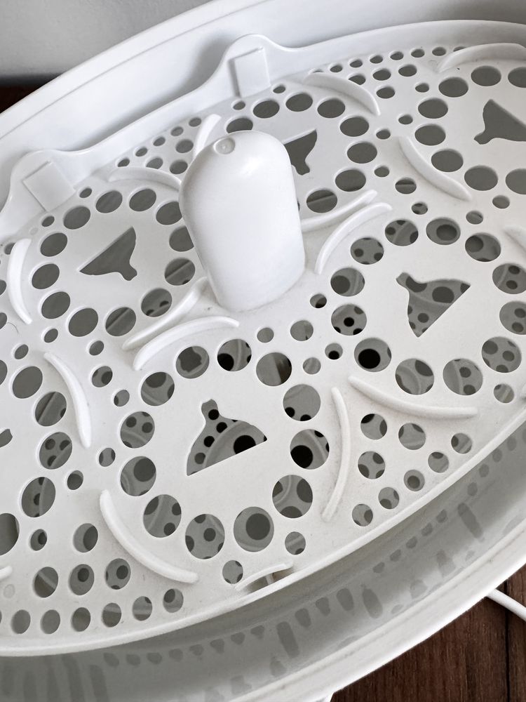 Sterylizator/wyparzacz do butelek itp Tommee Tippee