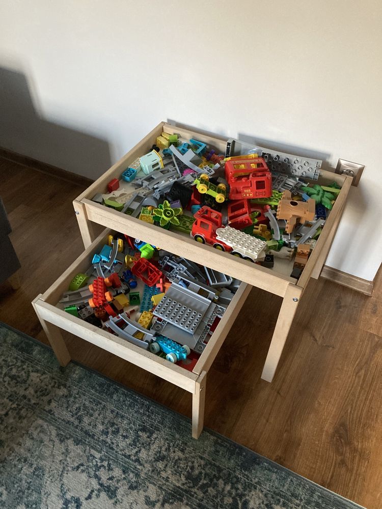 Stół stolik do lego z wysuwana szuflada 2 poziomy
