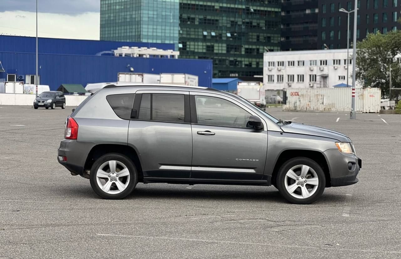 Jeep compass 2012