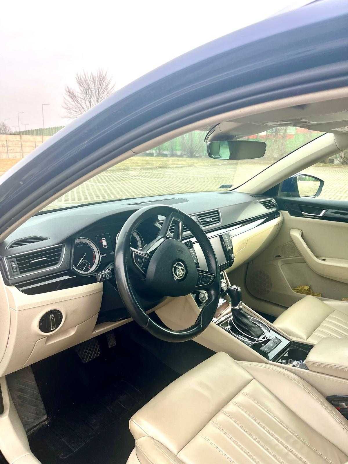 samochod Skoda Superb Laurin Klement super stan, bogata wersja