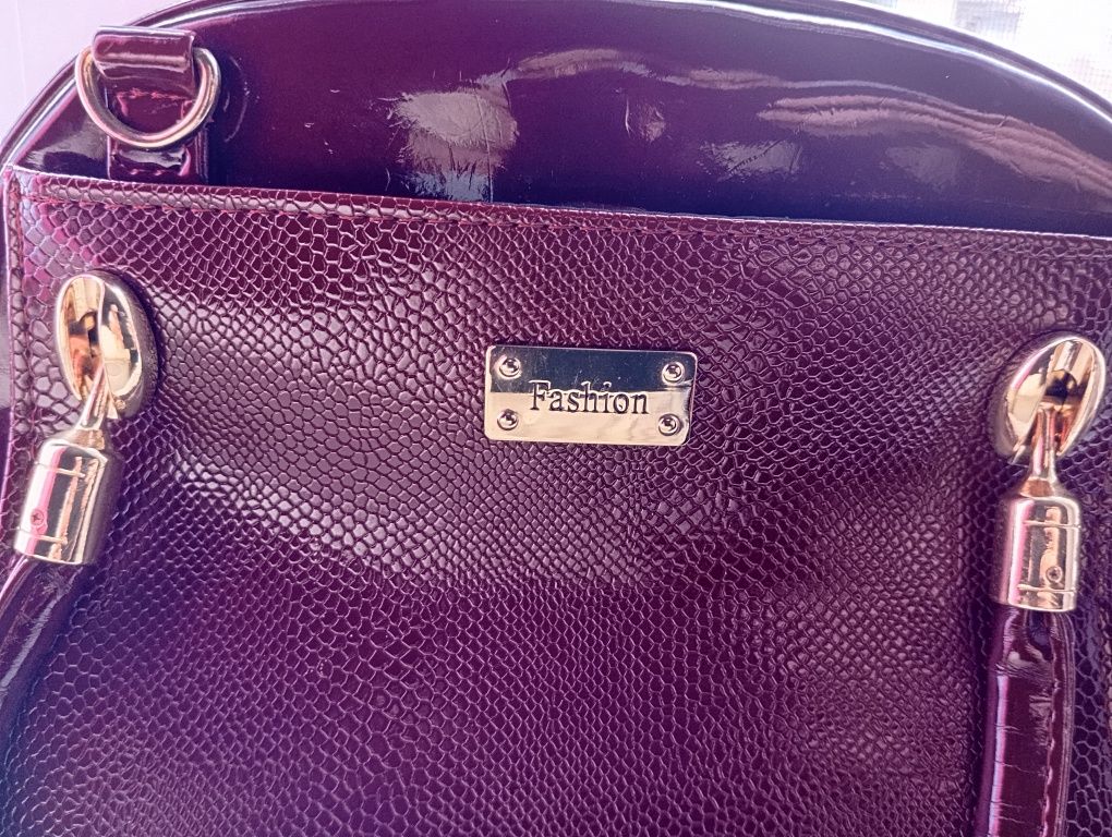 Tylko dziś promka ! Ekstra nowa torebka Glamour bordowa połysk do ręki