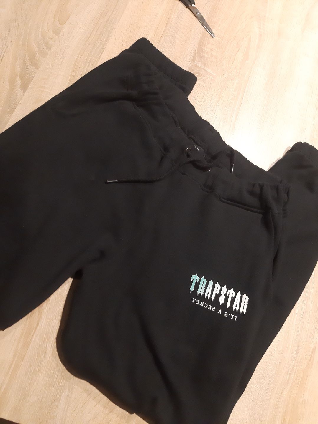 Dres trapstar rozmiar M oryginał!