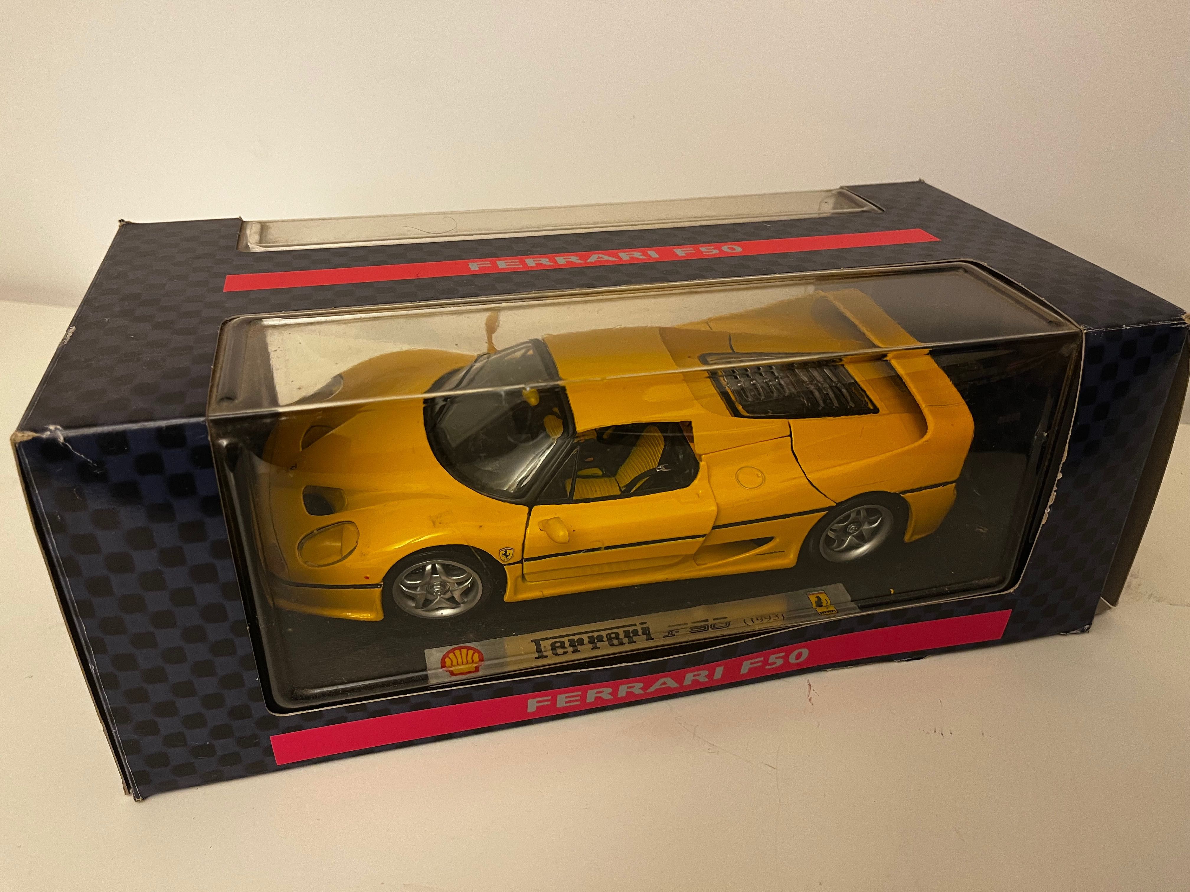 Automóveis Miniatura em Metal Escala 1:18 Burago, Revell, Maisto