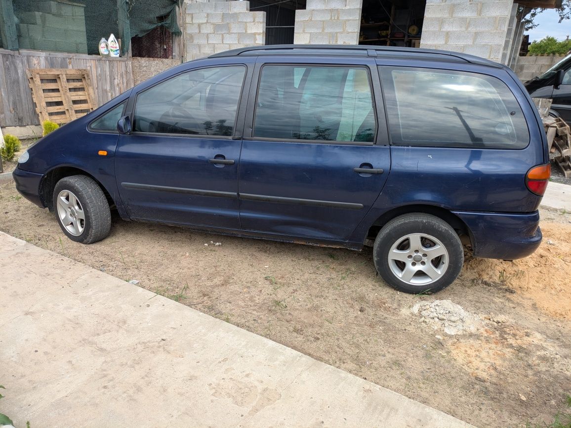 Seat Alhambra 1999р дізель.