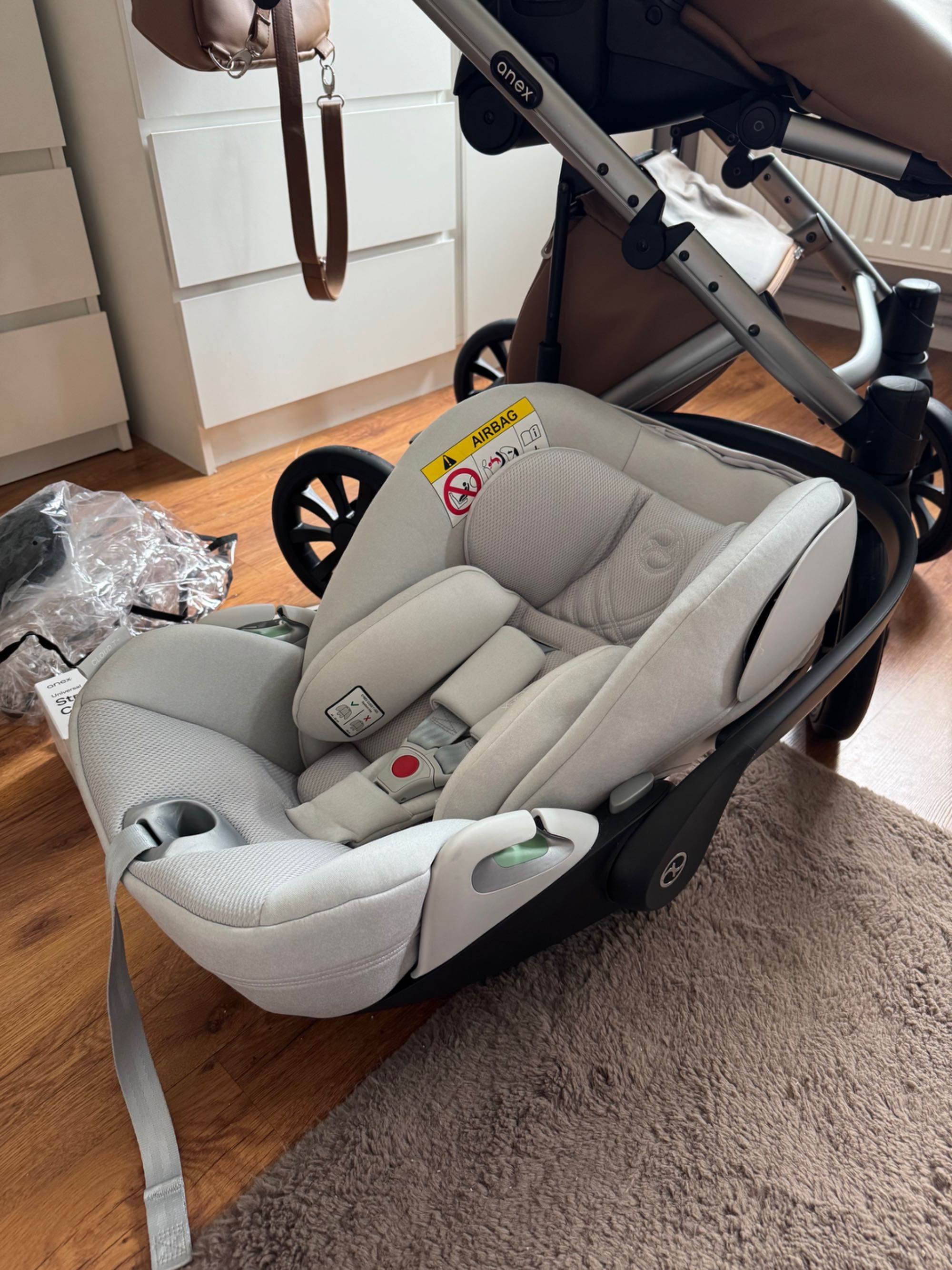 CYBEX Platinum Cloud T i-Size Platinum White Plus z bazą
