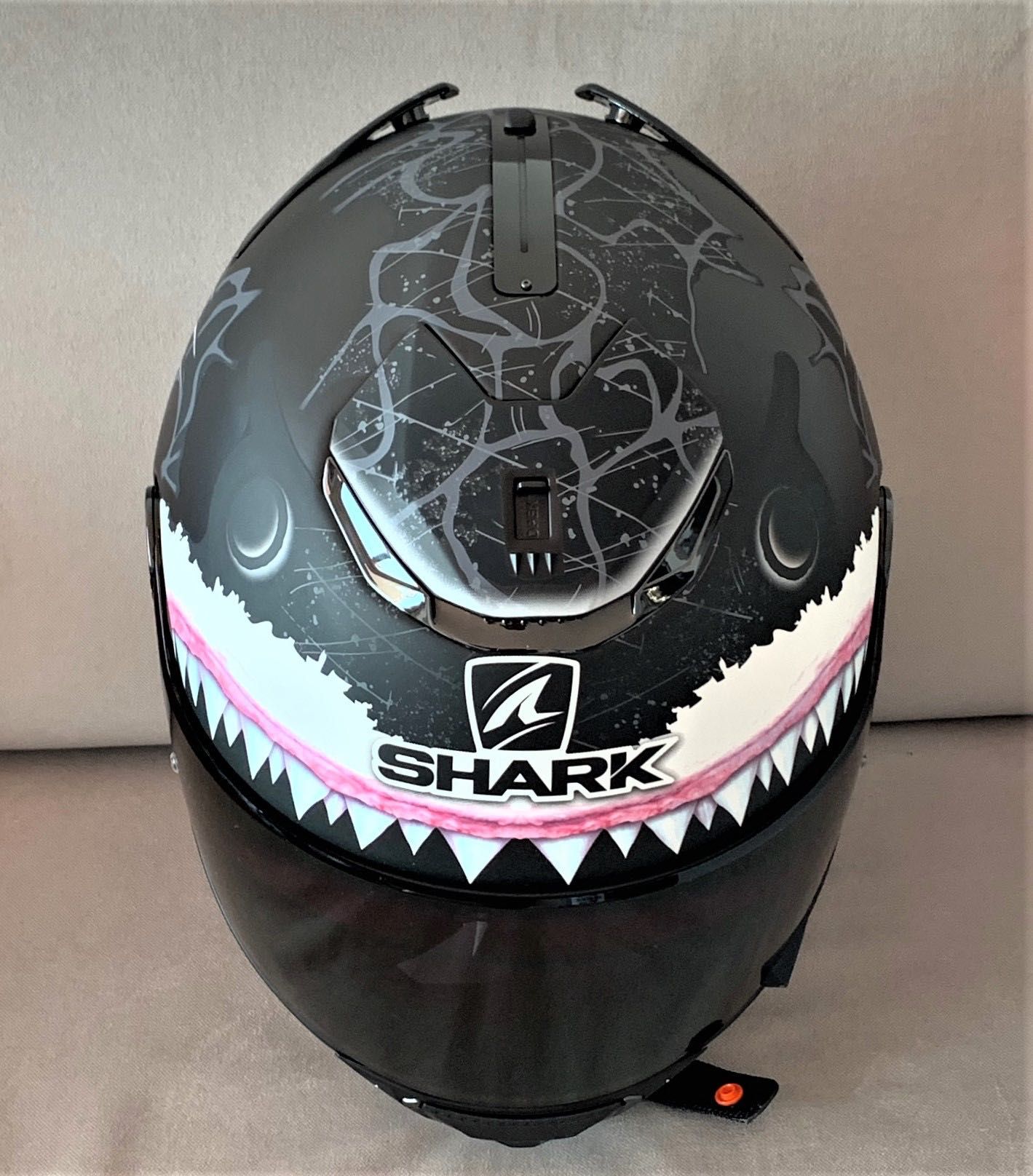 Capacete Shark Spartan WHT Matt. NOVO (50% Desconto) Tamanho L