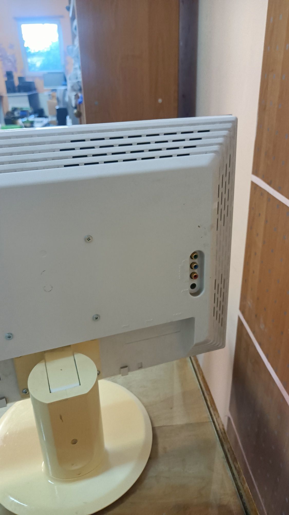 Monitor LG L226WA-WN