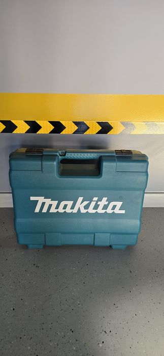 Opalarka akumulatorowa 18V Makita DHG180 - jak nowa!