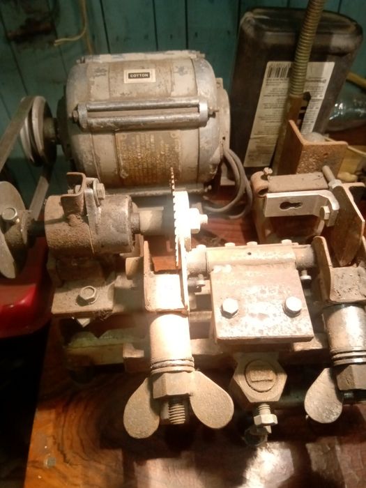 Станок для виготовлення ключів