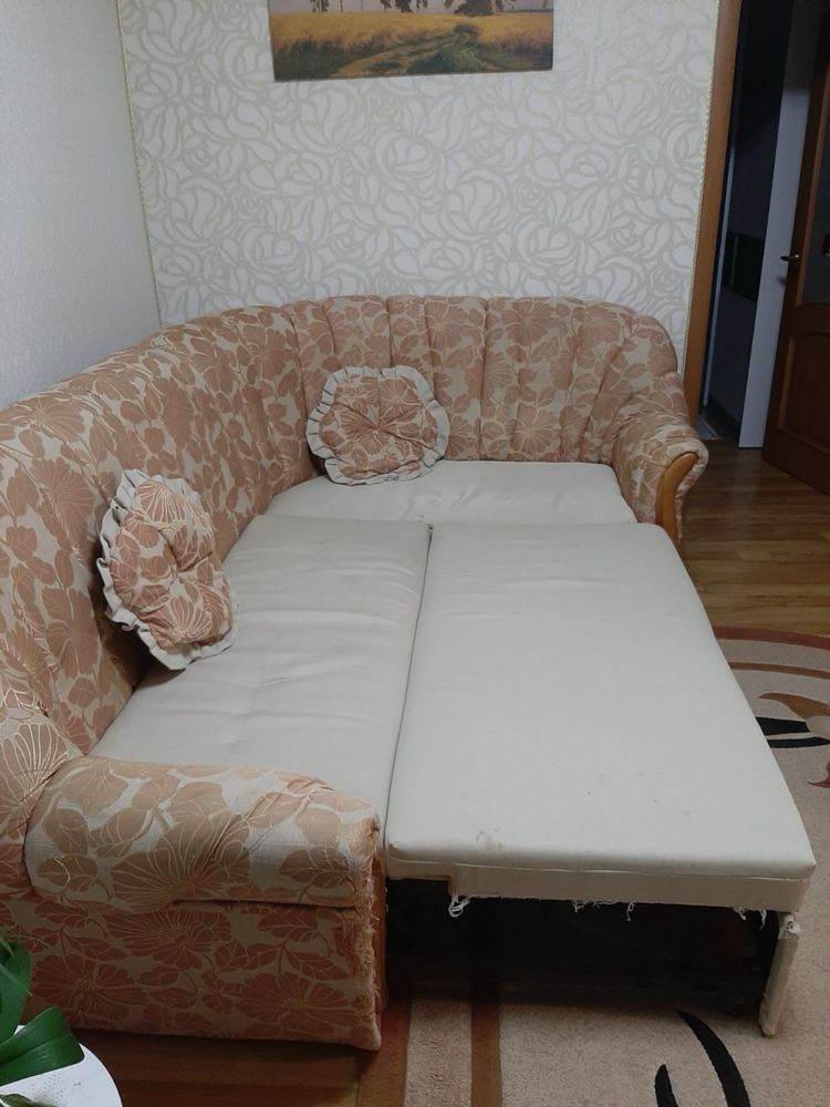 Продам диван б/у
