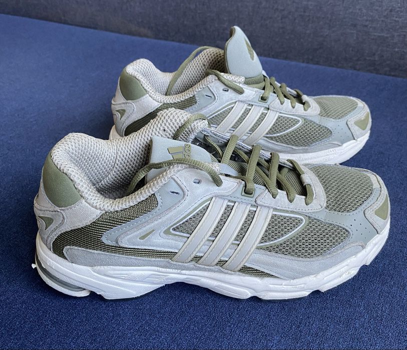 Buty Adidas pro-moderator