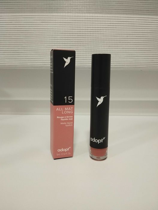 New matte liquid lipstick "Adopt'"