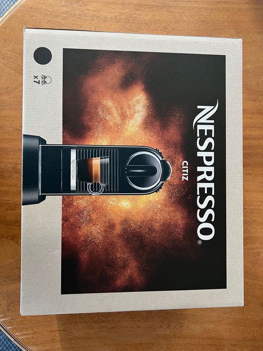 Máquina Café Nespresso CitiZ Limousine Black — Nova