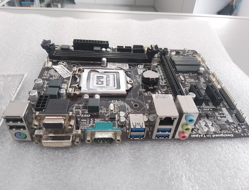 Motherboard Gigabyte GA-H81M-D2V 1150 NOVA