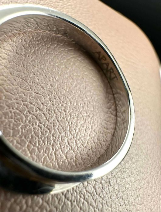 Złoty pierścionek z Diamentem Rozmiar 7 Białe złoto Próba 585 Apart