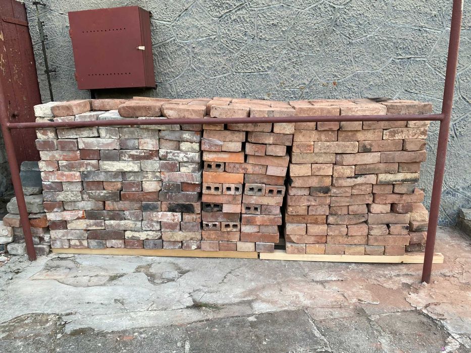 CEGŁA  rozbiórkowa  i  nowa