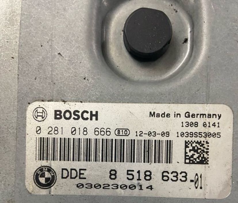 ECU Centralina motor Bosch BMW 640D/535D