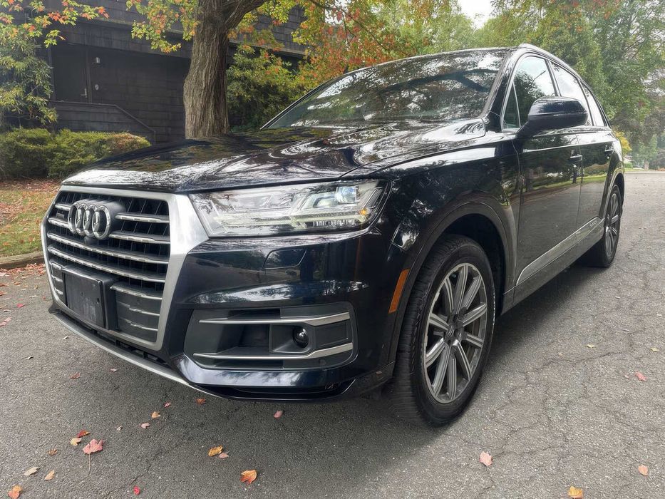 Audi Q7 quattro Premium Plus      2017