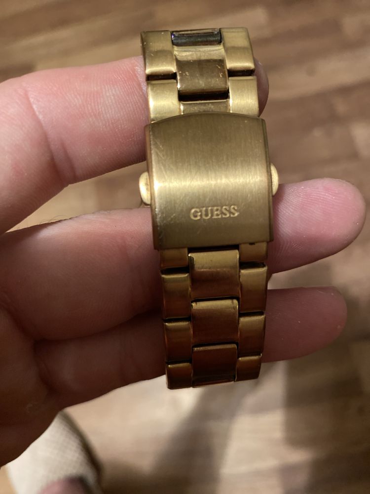 Жіночий годинник Guess W14553L1