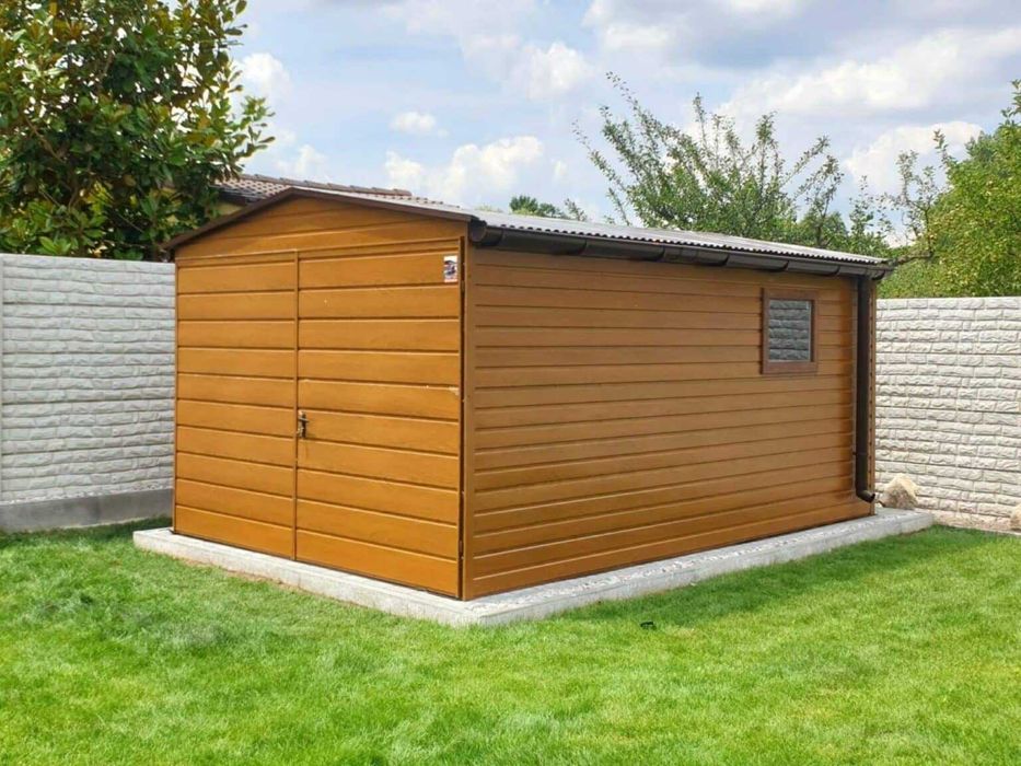 Blaszany montowany garaż 3x5m Okno Rynna – złoty dąb ciemny