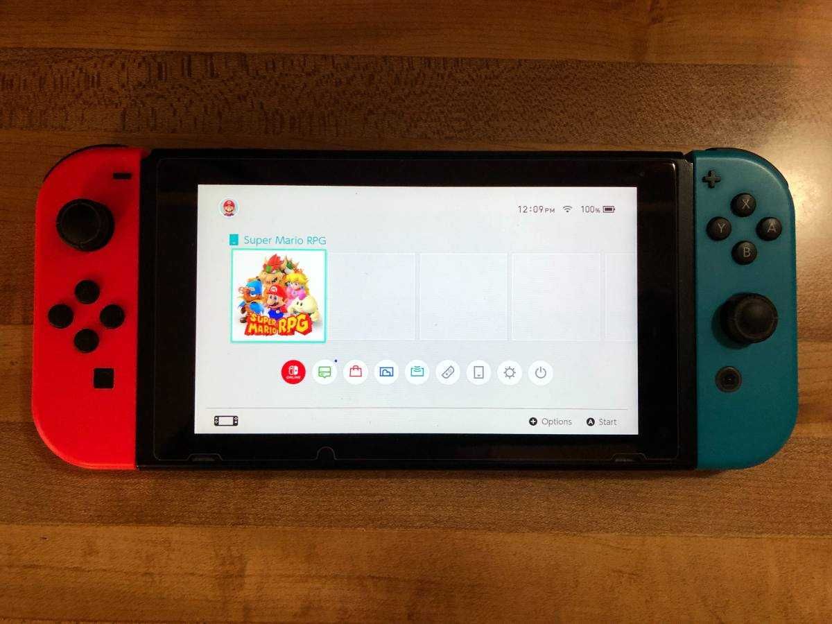 Nintendo Switch 128 GB z grą supermario RPG