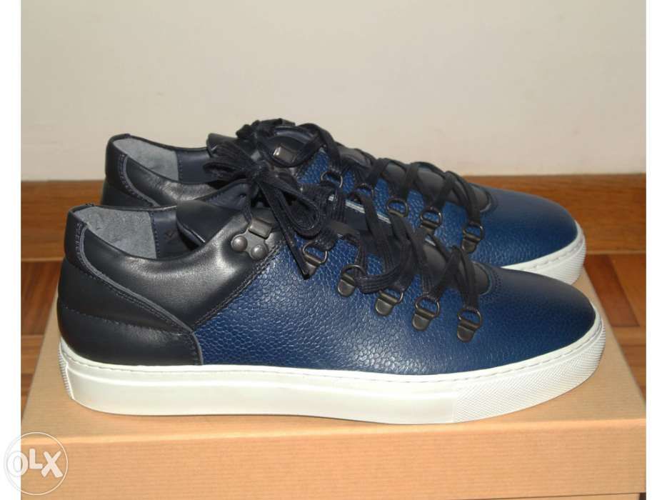 Filling pieces mountain cut grain navy