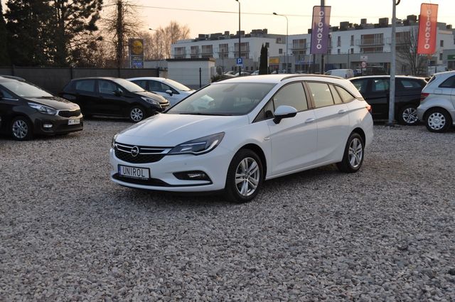 Opel Astra 1.6 CDTI Nawigacja VAT 23% Salon Polska