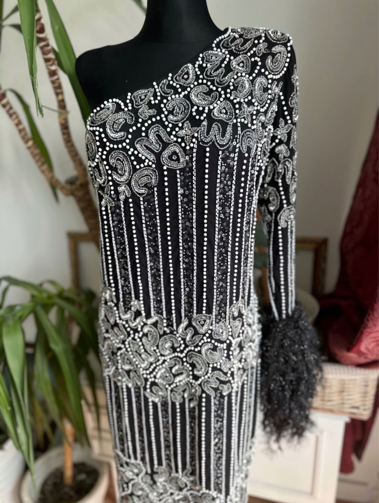 Asos cekinowa sukienka midi piora fredzle 5 xl 50 zdobiona