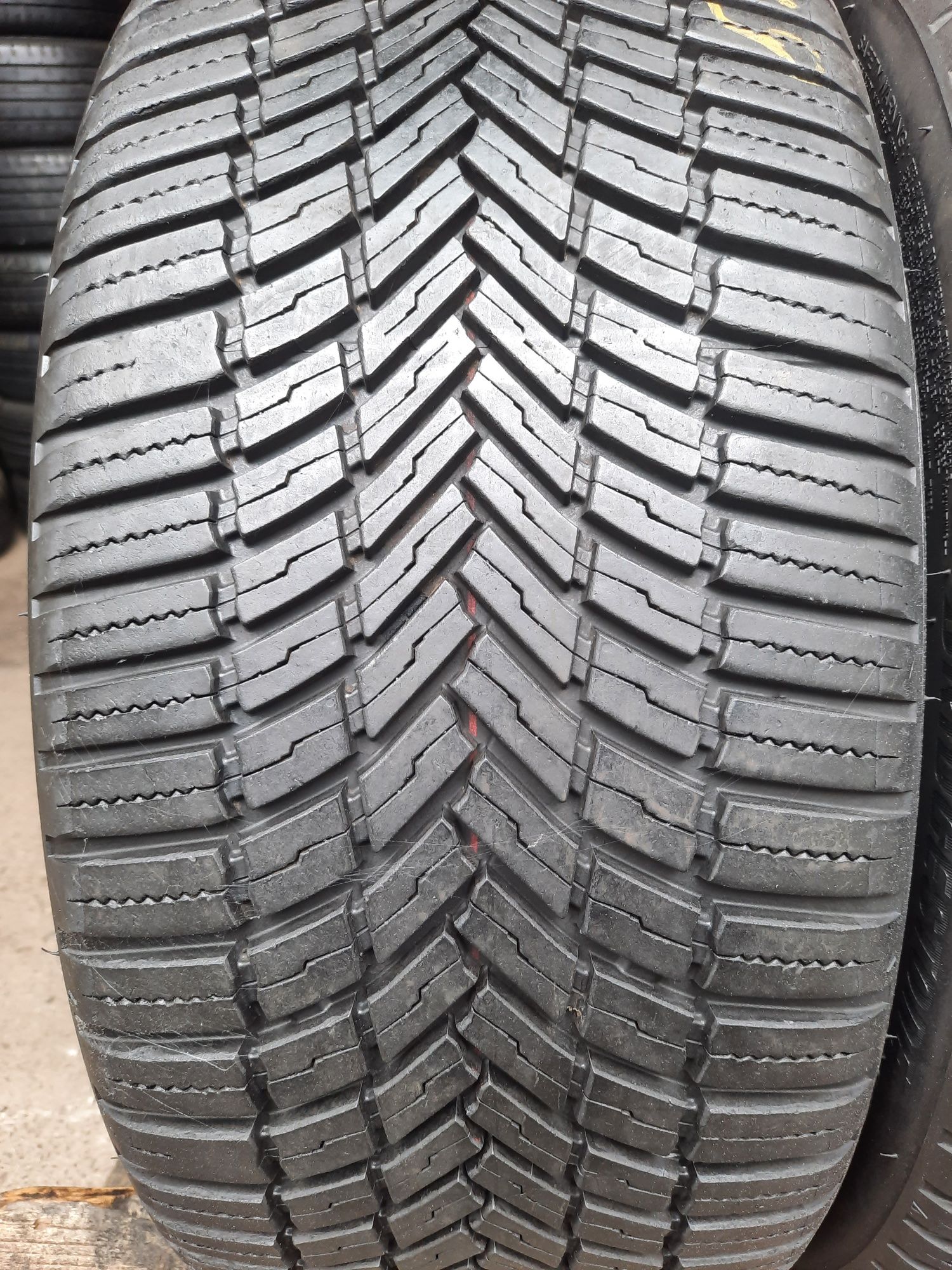 225/40 R19 Bridgestone WeatherControl A005 Evo 2шт. 90% 2022