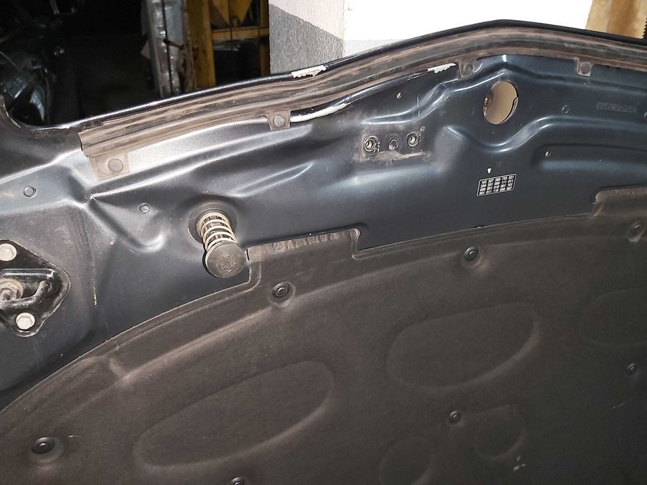 Capot Mercedes w204 Classe C