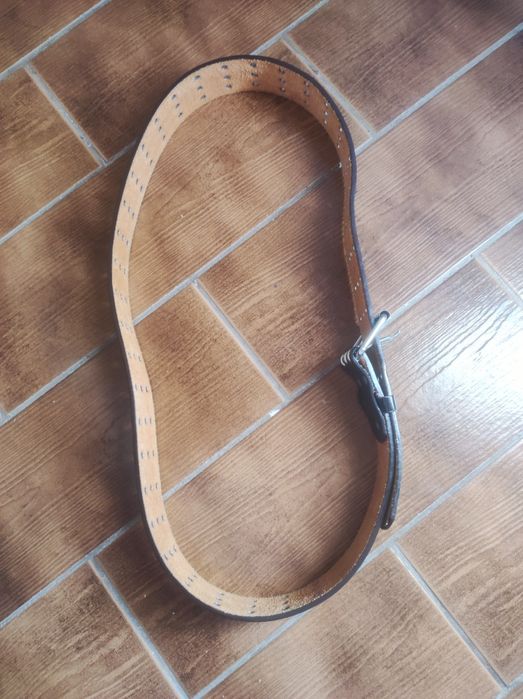Cinto em couro genuíno