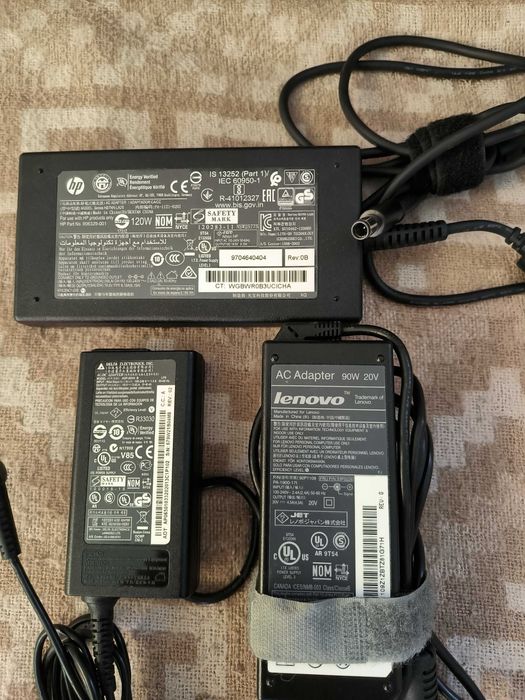 Блок питания для ноутбука