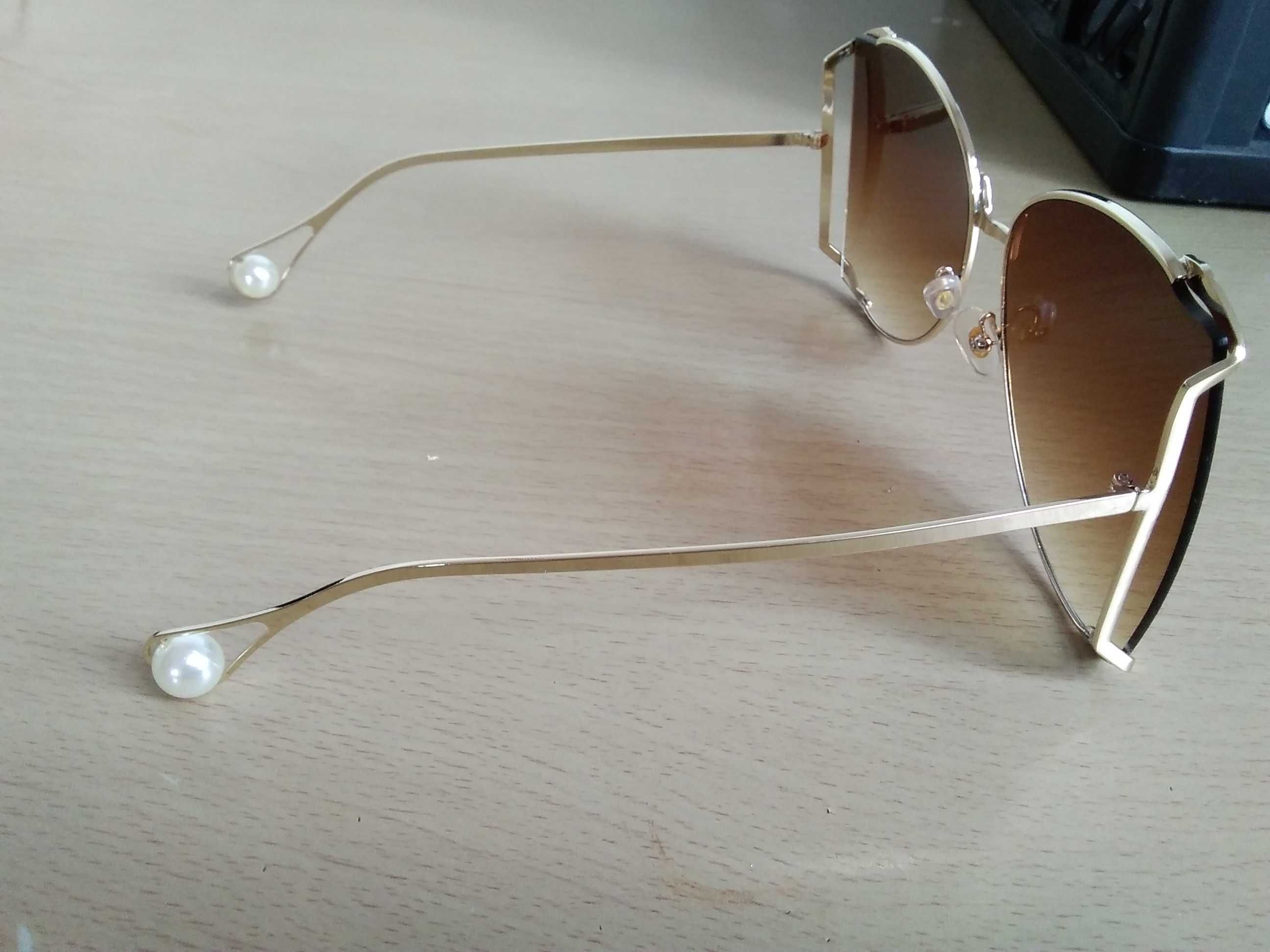 Okulary przeciwsłoneczne D G  (V3)